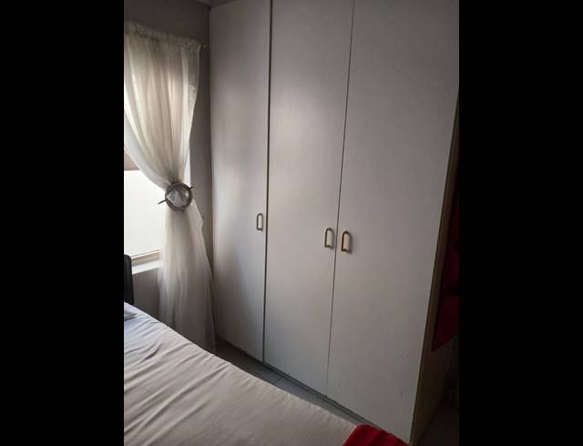 2 BEDROOM PROPERTY TO RENT IN PAROW NORTH